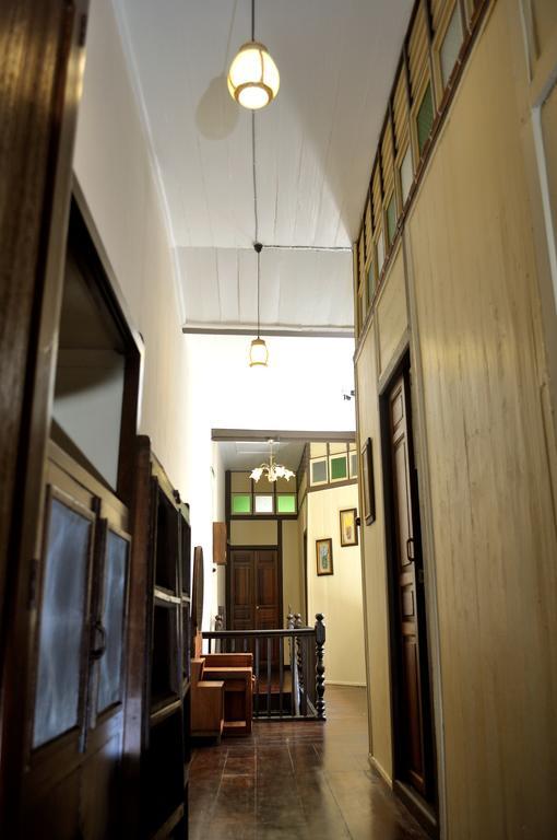 Yong Yi Yuen Guesthouse George Town Bagian luar foto