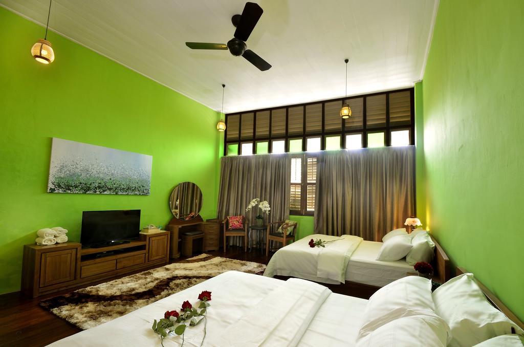 Yong Yi Yuen Guesthouse George Town Ruang foto